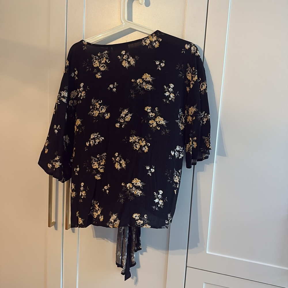 Luq top - Picture 6 of 7